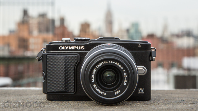 Illustration for article titled Olympus E-PL5 Review: Top-Notch Guts in an Awkward Body